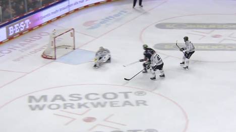 Die Highlights der Eishockey-Partie Eisbären Berlin - Kölner Haie aus der DEL im Video. 