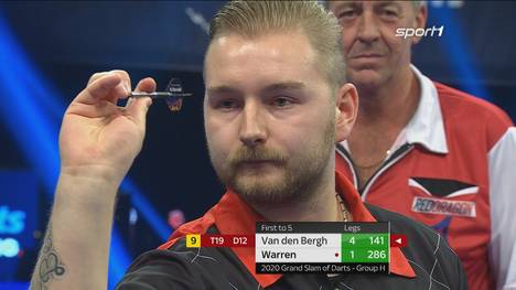 Dimitri Van den Bergh scheitert beim Grand Slam of Darts bereits zum zweiten Mal am 9-Darter. Gegen Wayne Warren fehlt dem Belgier erneut die Doppel-12 zum Glück. 