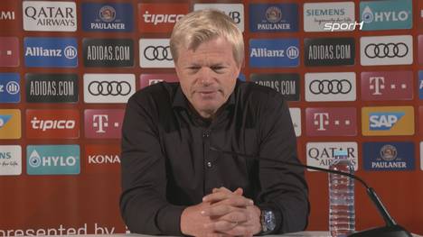 Oliver Kahn glaubt, dass Manuel Neuer noch einige Jahre spielen kann. Als Beispiel führt der 51-Jährige Gianluigi Buffon an - mit einem Augenzwinkern.