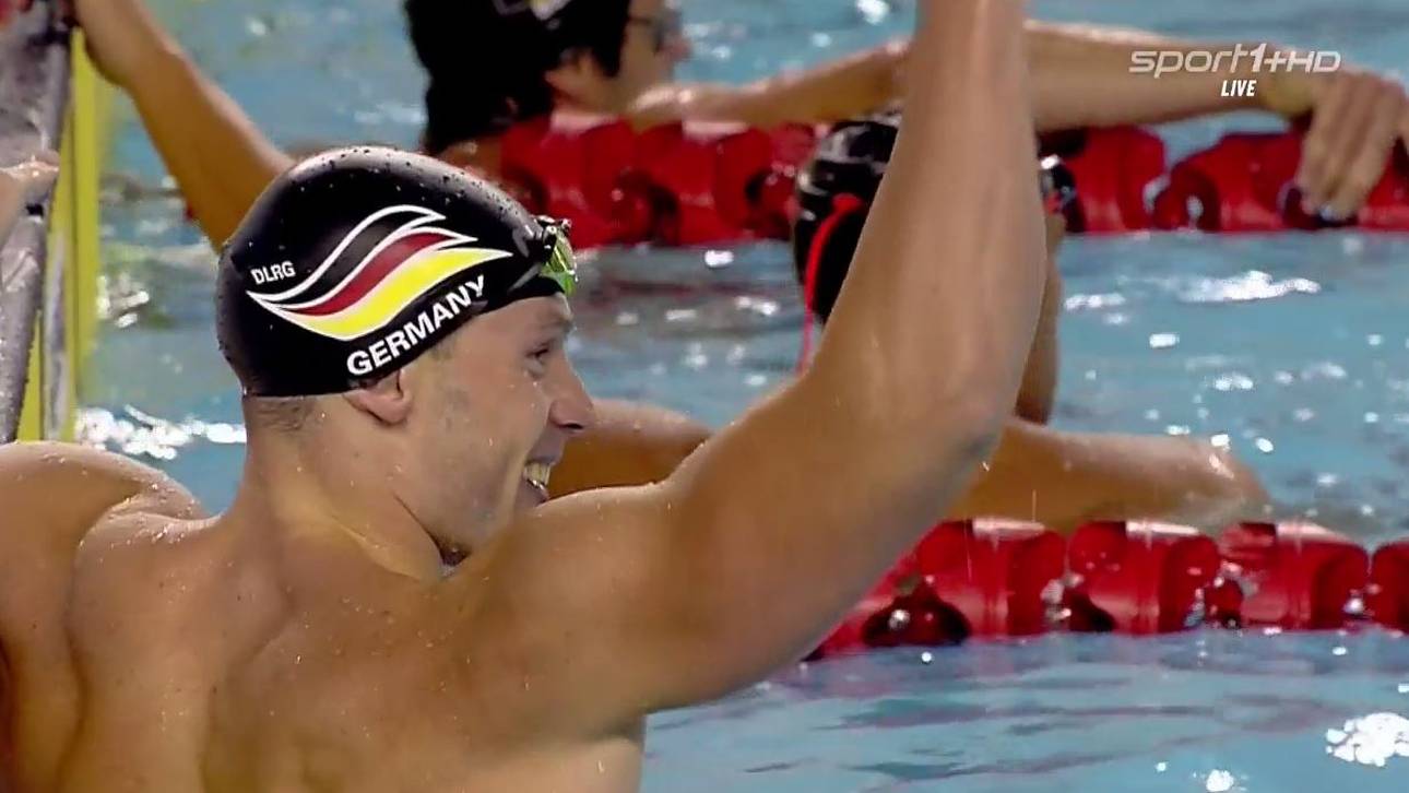 Medaillen für Rettungsschwimmer