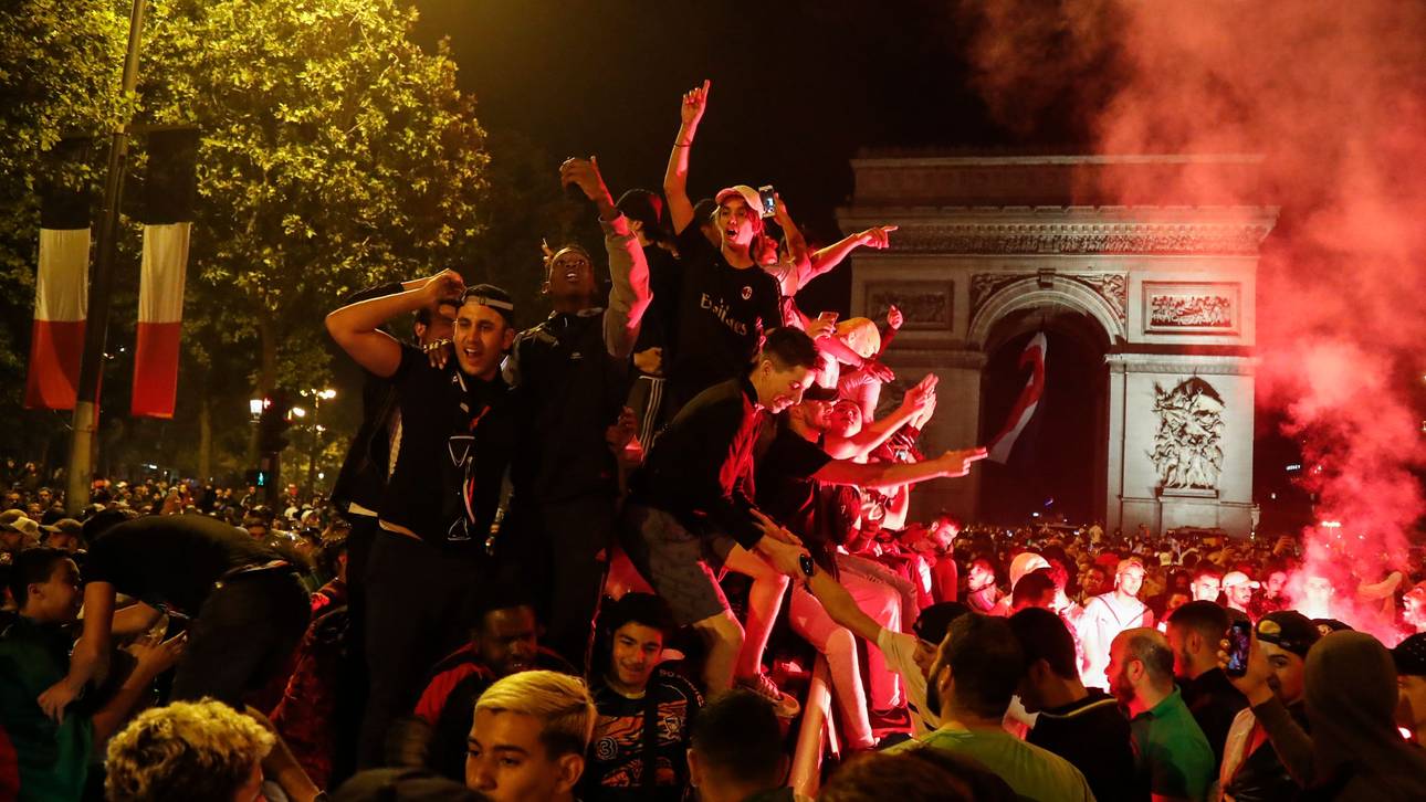 Algerische Fans randalieren