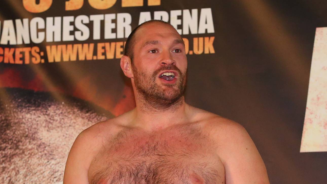 Tyson Fury & Wladimir Klitschko Head to Head Press Conference