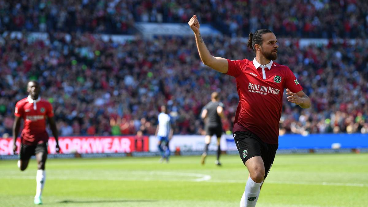 17. PLATZ: Martin Harnik (Hannover 96) - 9 Tore