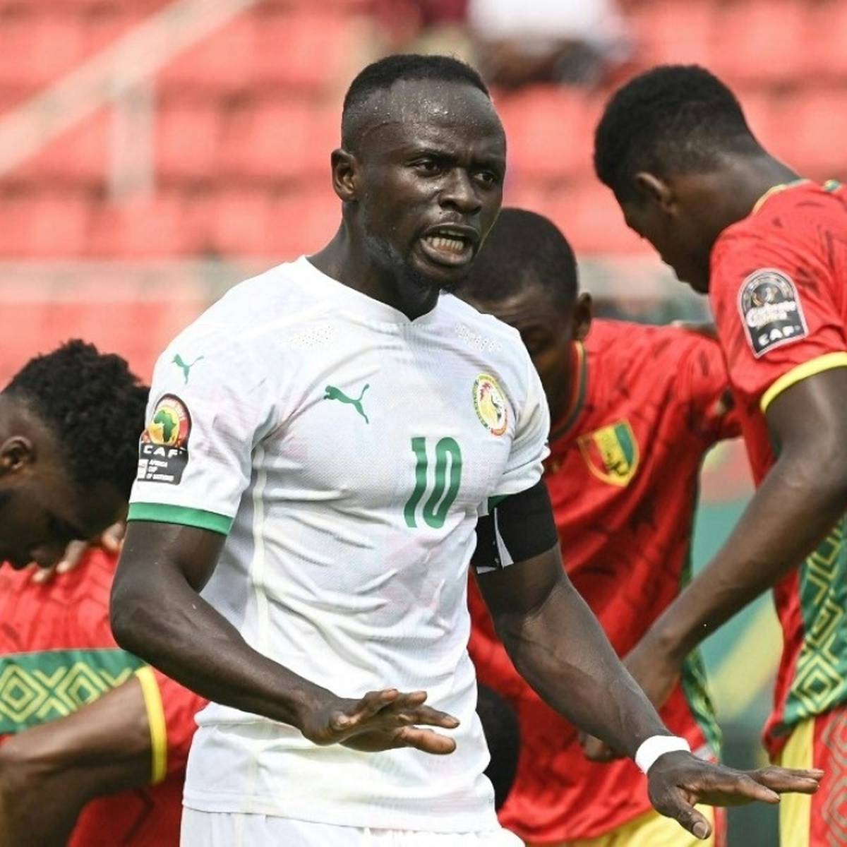Senegal mit Liverpool-Star Sadio Mane und Guinea mit dessen Teamkollege Naby Keita stehen im Achtelfinale des Afrika-Cups.