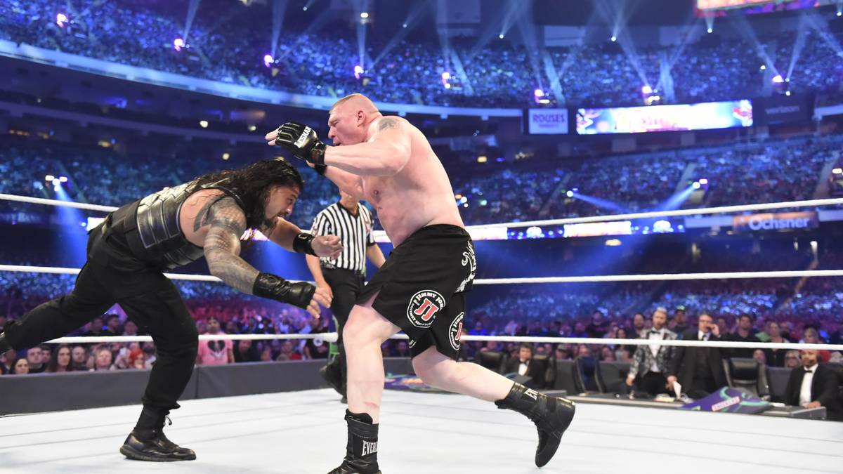 Zum Entsetzen von Lesnar steht Reigns immer wieder auf