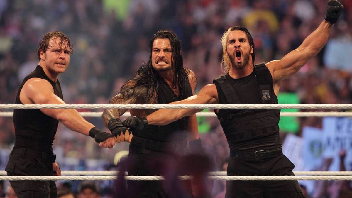 Seth Rollins bildete bei WWE mit Dean Amrbose (l.) und Roman Reigns die Gruppierung The Shield