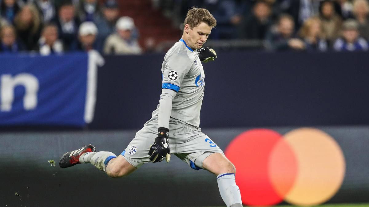 Schalke droht bei seiner Nummer eins Alexander Nübel das gleiche Schicksal wie bei vielen Talenten aus dem eigenen Nachwuchs - ein ablösefreier Wechsel. Nübels Vertrag läuft 2020 aus, eine Verlängerung kam bisher nicht zustande