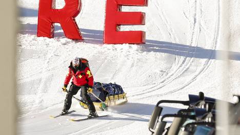 Nicole Schmidhofer stürzte bei der ersten Abfahrt in Val d'Isère schwer