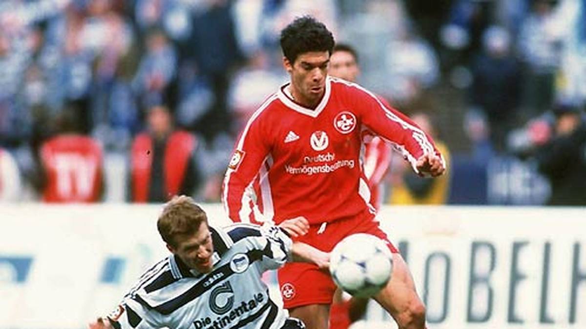 1997 holt Otto Rehhagel Michael Ballack zum Erstliga-Aufsteiger 1. FC Kaiserslautern