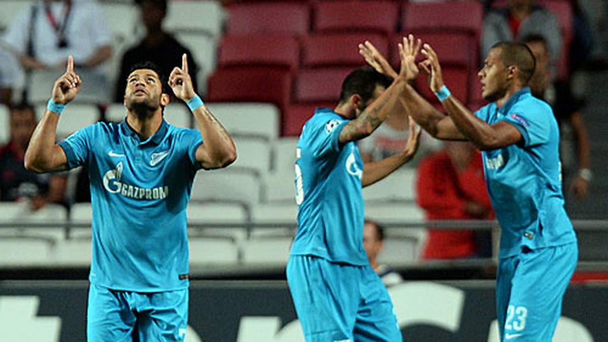 Klare Verhältnisse auch in Lissabon: Dort führt der Gast aus St. Petersburg
                  
                  
                  