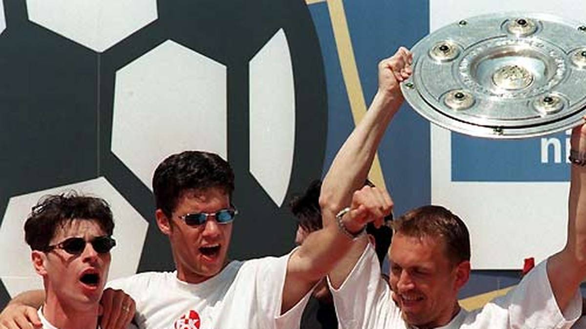 Dort gewinnt der damals 20-Jährige prompt seinen ersten Meistertitel. "Ewiger Zweiter" gilt für seine Bundesliga-Karriere nicht