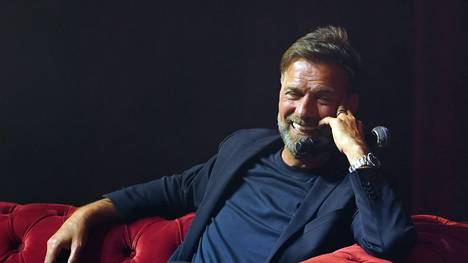 Jürgen Klopp äußert sich deutlich bei einer Podiumsdiskussion zu seiner Zukunft und schließt ein Engagement beim englischen Fußballverband aus.