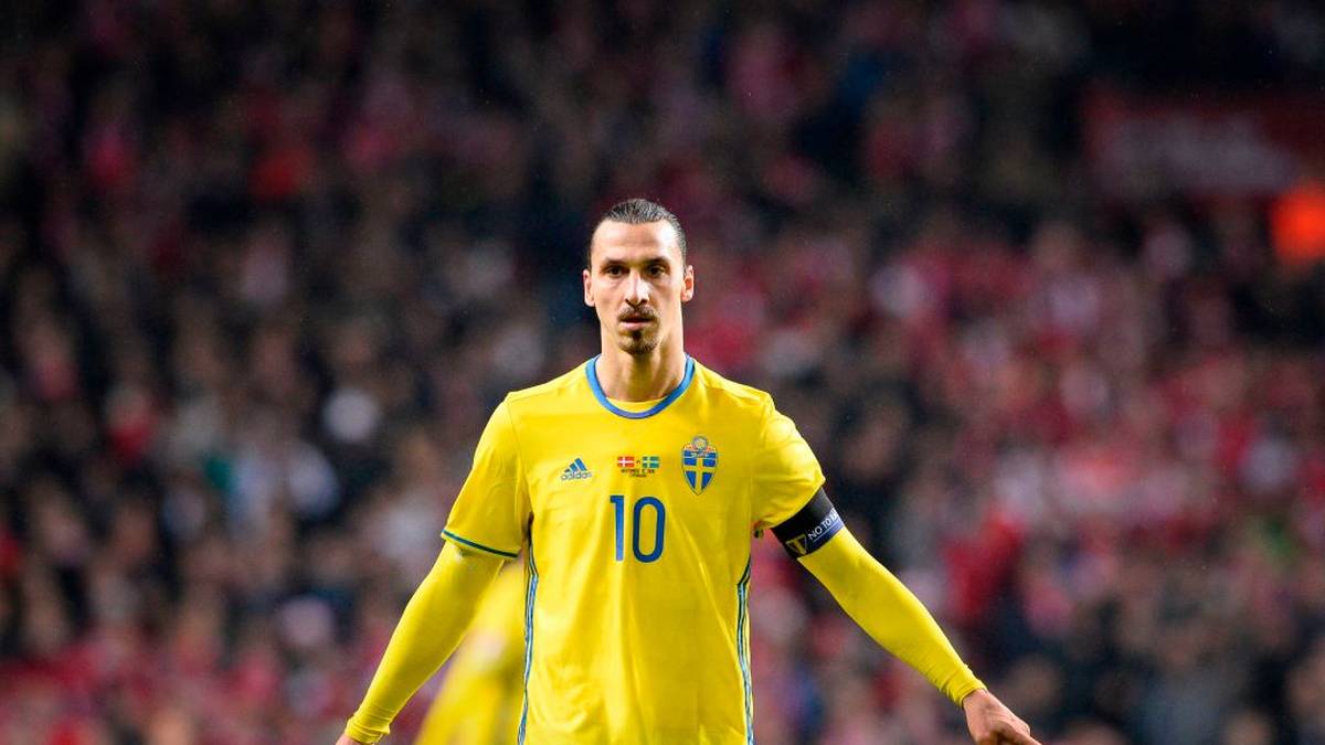 SCHWEDEN: ZLATAN IBRAHIMOVIC verkündete zwar bereits 2016 seine Nationalmannschafts-Karriere für beendet, bei einem charismatischen Spieler wie ihm kann man aber nie wissen, ob er vor einem großen Turnier noch einmal seine Meinung ändert. 2021 wird er mit dann annähend 40 Jahren zu alt für ein Comeback sein