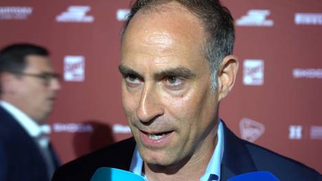 RB Leipzig geht zum Bundesliga-Start mit 0:6 beim FC Bayern München unter -  zur völligen Unzufriedenheit von Red-Bull-Sportchef Oliver Mintzlaff. 