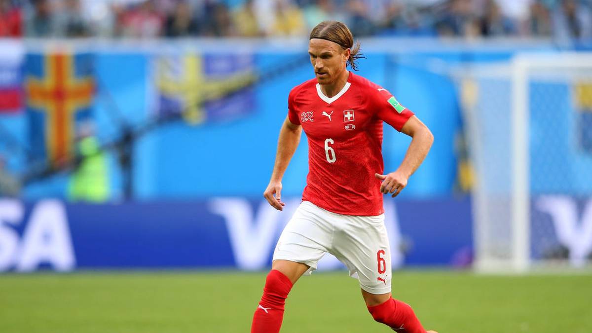 MICHAEL LANG: Die Leihe nach Bremen dürfte sich der 28-Jährige Schweizer deutlich anders vorgestellt haben. Er startete gut, wurde dann jedoch zum Bankdrücker. Zuletzt kursierten Gerüchte, wonach Lang noch im Winter vorzeitig zu Gladbach zurück soll. Eigentlich ist er bis Saisonende geliehen