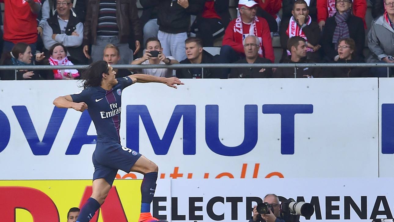 Cavani schießt PSG auf Rang zwei