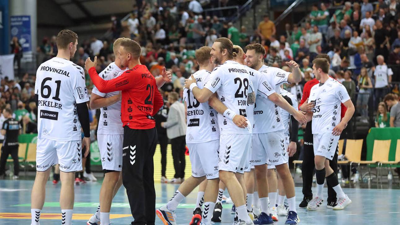 Kiel und Flensburg bleiben dran