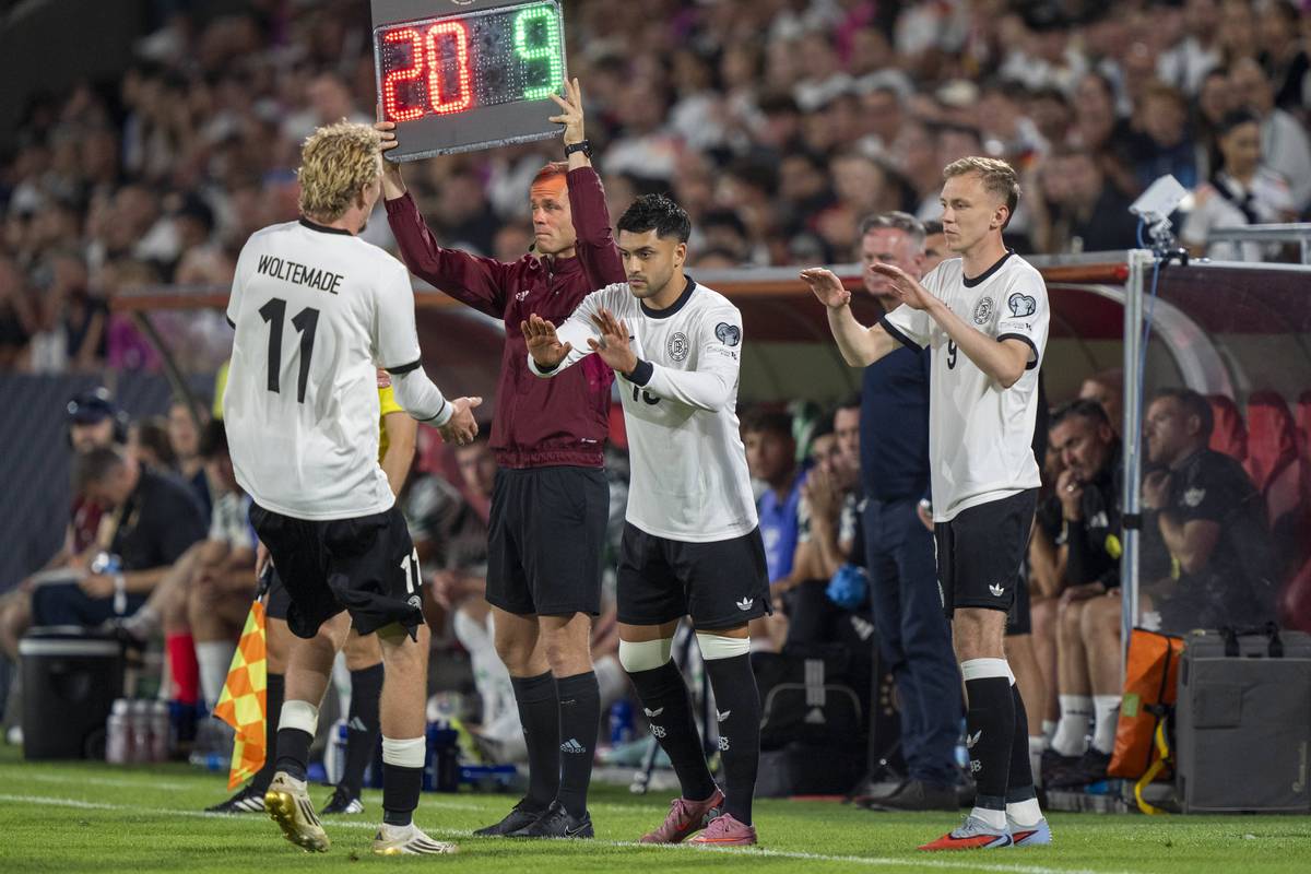Der Ton rund um die Nationalmannschaft hat sich verändert. Nach der desolaten Leistung in der Slowakei gab es auch gegen Nordirland Pfiffe zur Pause und gegen einen DFB-Star bei dessen Auswechslung.