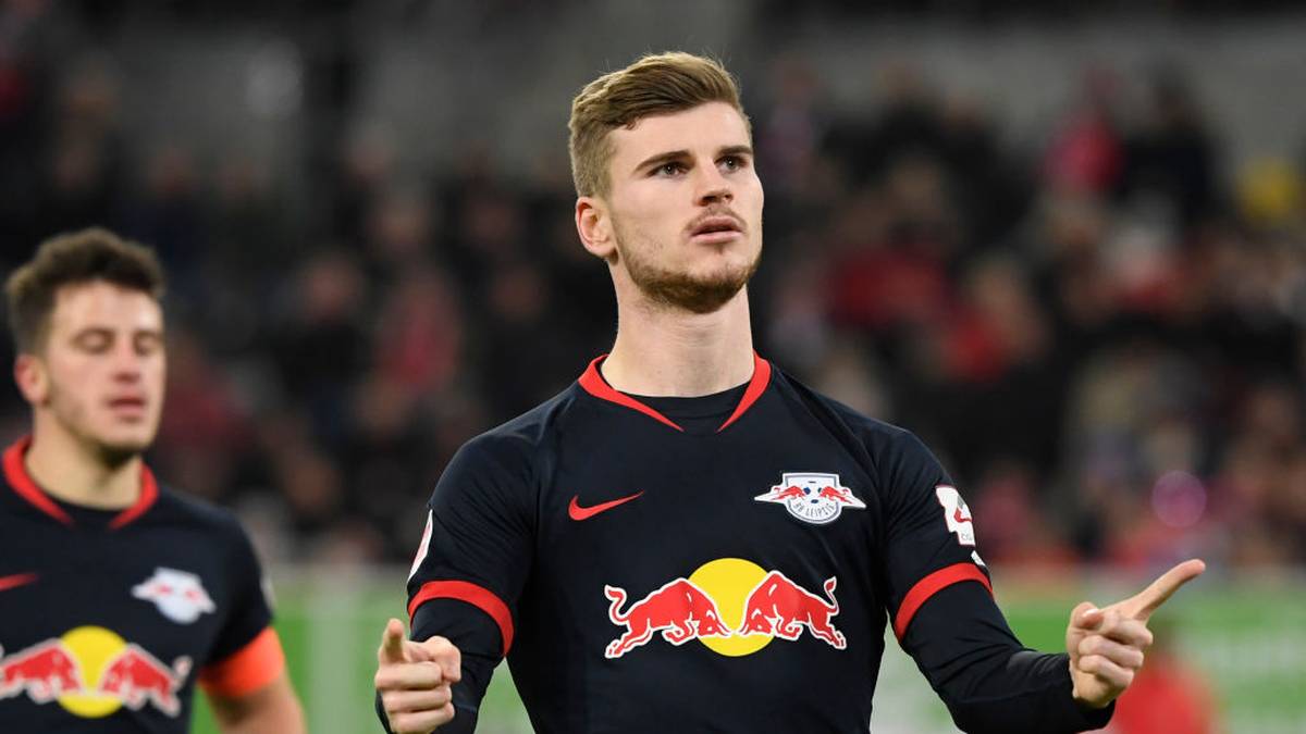 TIMO WERNER: Für den momentan unglaublich treffsicheren Goalgetter gilt selbiges. Im Winter wird er RB Leipzig nicht verlassen, im Sommer werden aber zahlreiche Top-Klubs anklopfen und mit bunten Scheinen wedeln