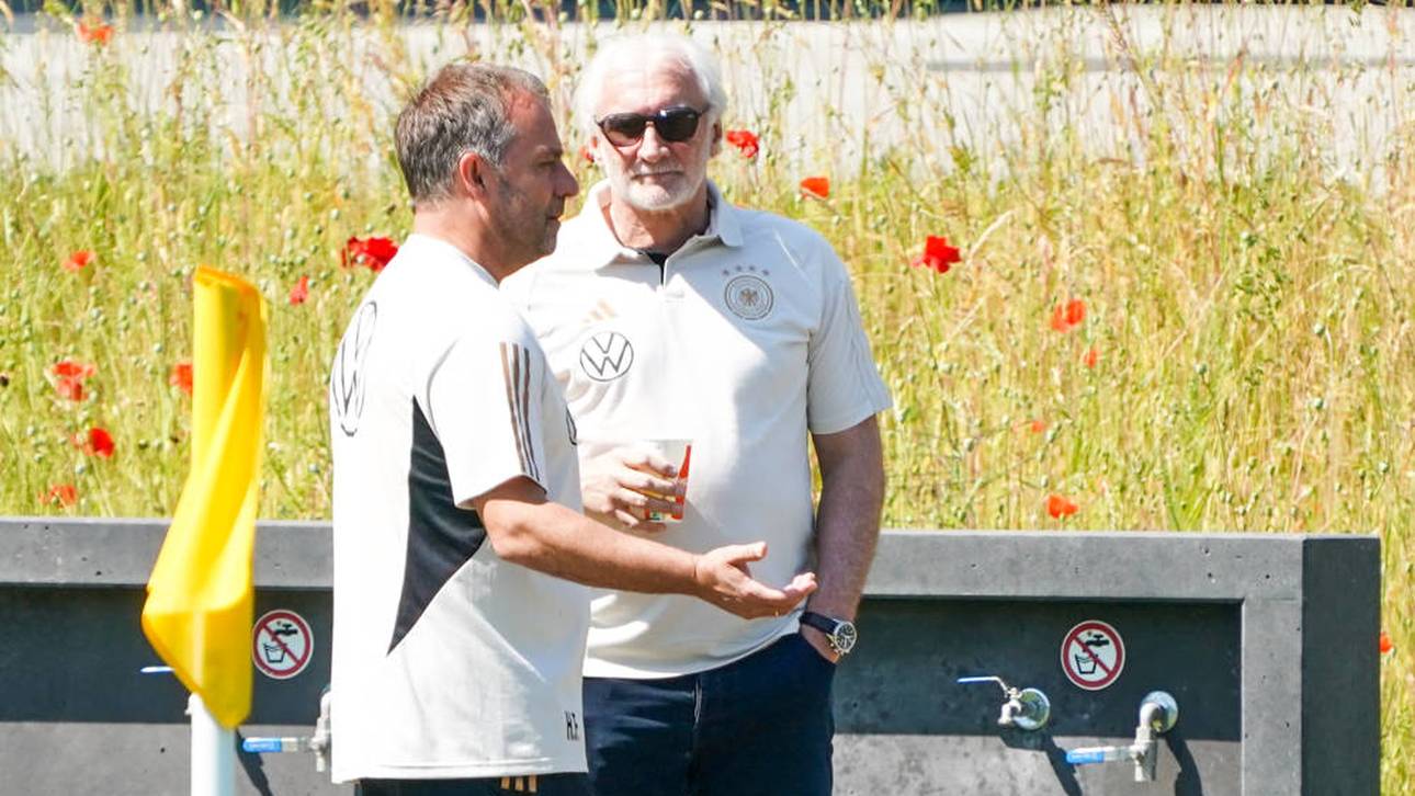 Völler äußert sich über Flick