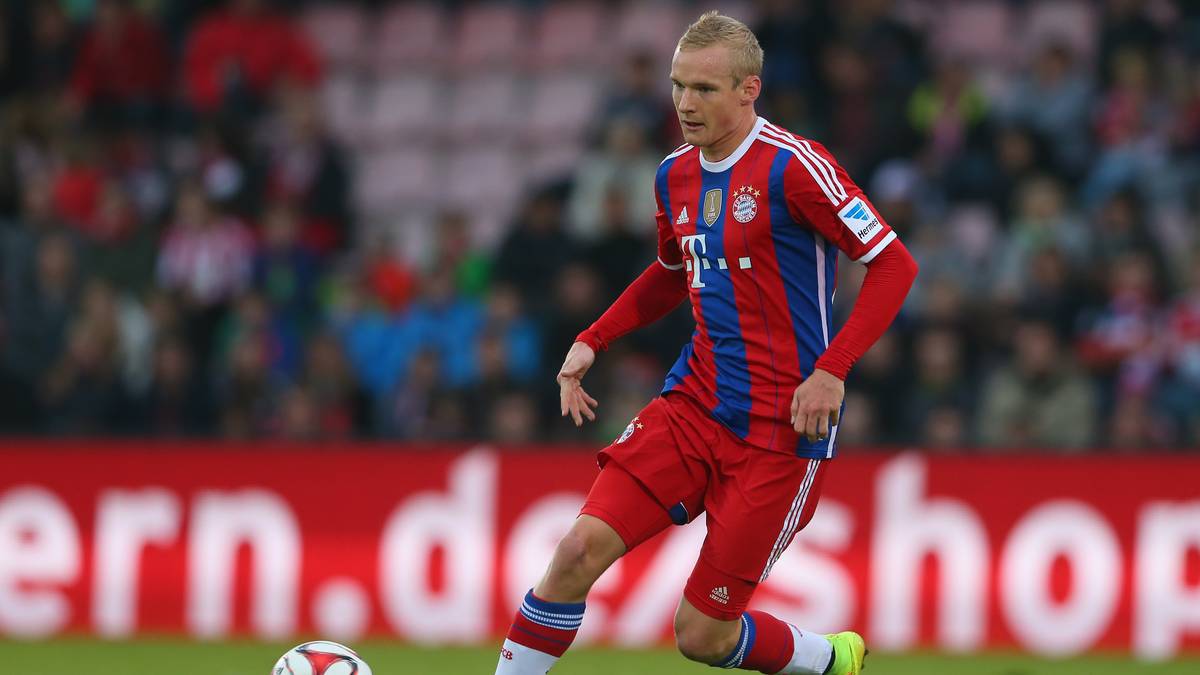 Sebastian Rode, Eintracht Frankfurt (2014/2015) - FLOP: Einst wurde der Mittelfeldspieler als Kandidat für die Nationalmannschaft genannt. Beim FC Bayern konnte er sich in seinen beiden Spielzeiten nicht nachhaltig durchsetzen. Inzwischen steht der 32-Jährige nach einem Intermezzo bei Borussia Dortmund wieder in Frankfurt unter Vertrag, wo er als Kapitän vorangeht.