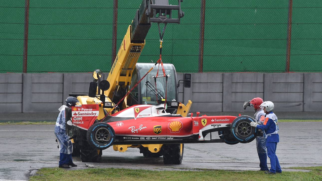 Riesenglück für Räikkönen bei Crash