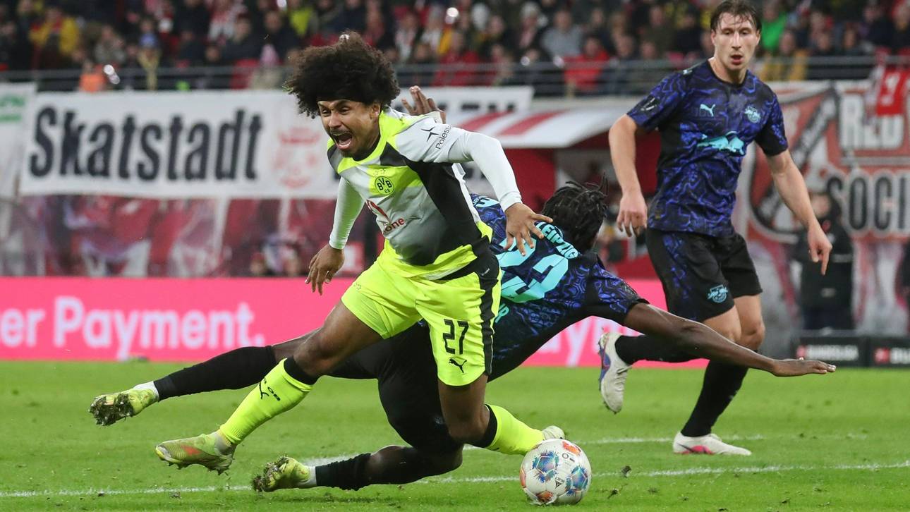 Strittige Szene um Adeyemi: „Klarer Elfmeter“