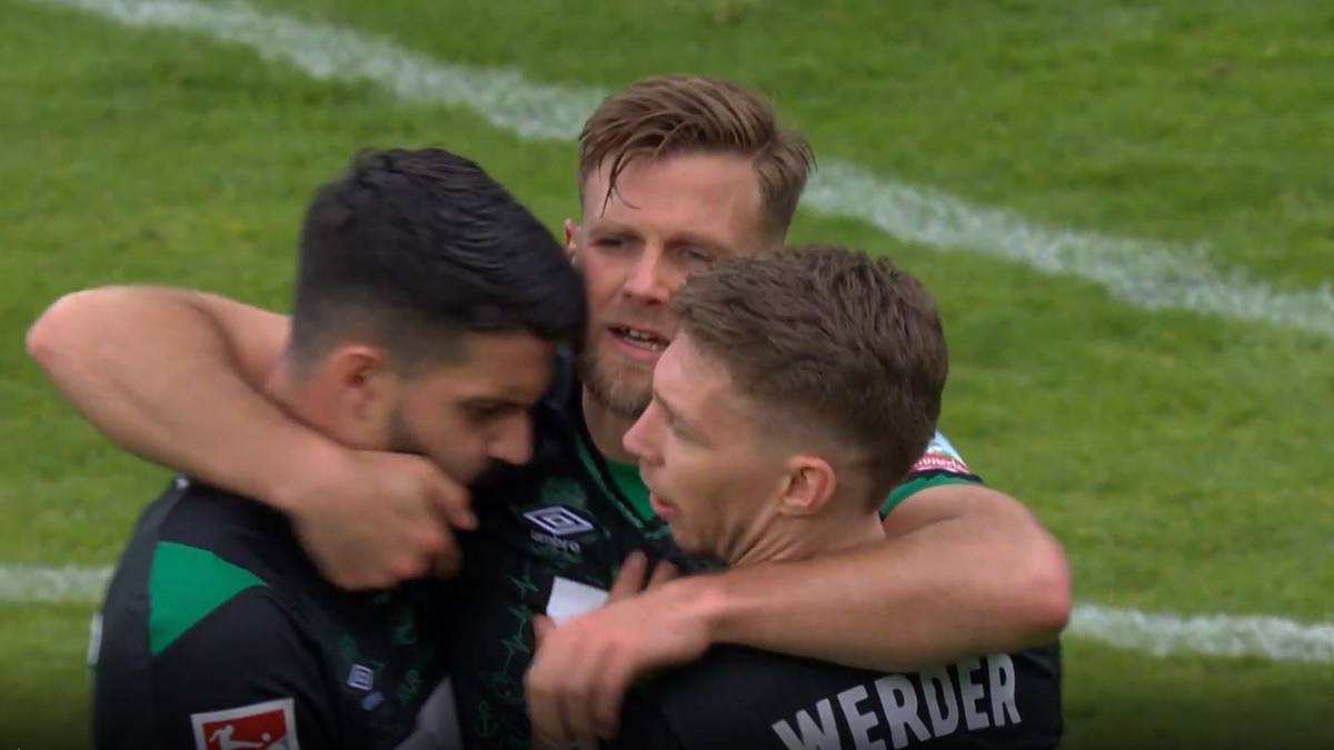 Werder Bremen fehlt nur ein Punkt bis zum Aufstieg in die Bundesliga. So bereitet sich der Verein auf der Zielgeraden auf dieses wichtige Ereignis vor. 