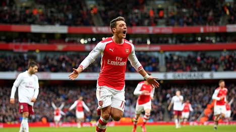 Arsenal-Aston Villa-Premier League-Mesut Özil-jubelt