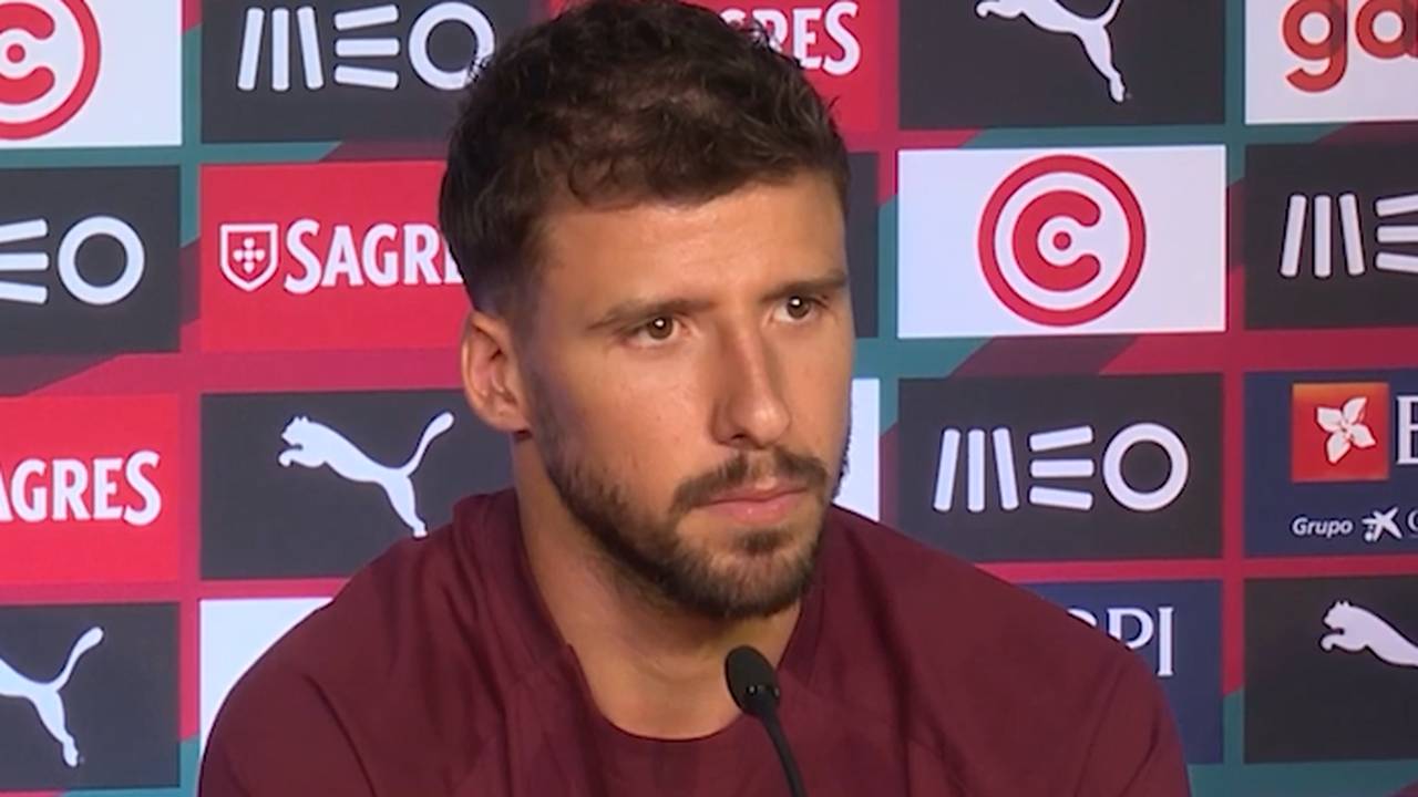 Real-Wechsel? Dias blockt Fragen ab