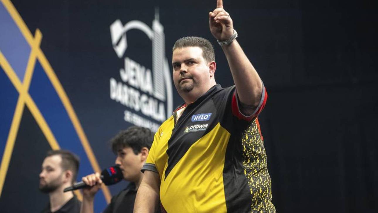 Clemens mit fulminantem Auftritt