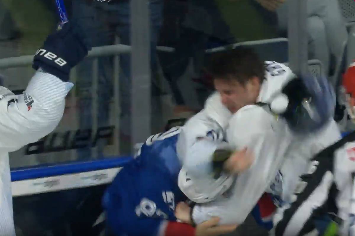 Es fliegen die Fäuste!