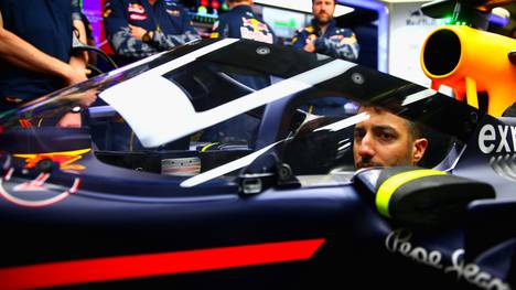 Daniel Ricciardo testet im ersten Freien Training den Aero Screen