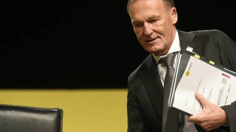 Hans-Joachim Watzke sieht es als Problem, dass Peter Peters und Rainer Koch noch für den DFB in internationalen Spitzengremien sitzen.