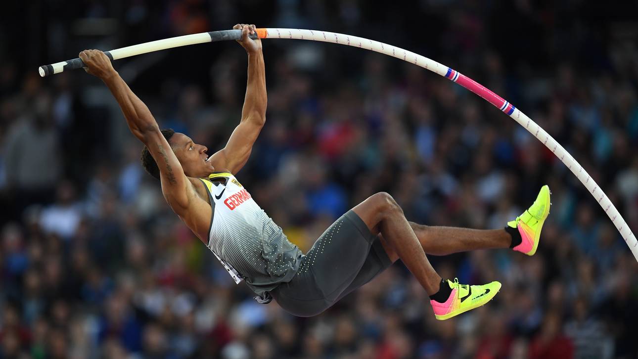 WM: Stabhochsprung-Finale Männer