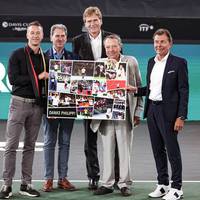 Das Präsidium des Deutschen Tennis Bundes fordert Vize-Präsident Dirk Hordorff im Zuge der gegen ihn erhobenen Vorwürfe zum Rücktritt auf.