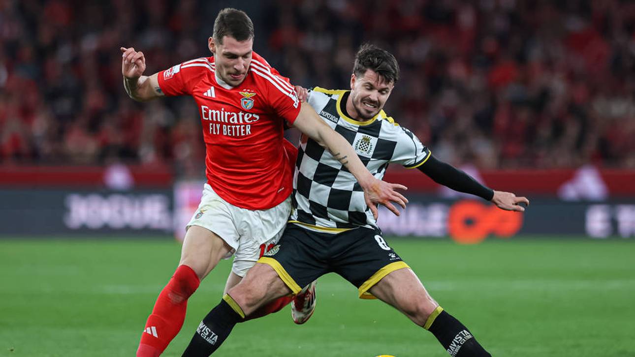 Marco van Ginkel (r.) konnten den Boavista-Abstieg nicht verhindern