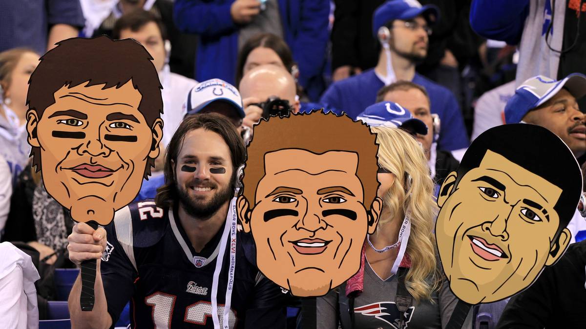 So verwunderte es nur wenig, dass die Patriots vor der Saison 2012 den Vertrag mit Gronkowski vorzeitig verlängerten. Er unterschrieb einen Sechsjahresvertrag über 54 Millionen Euro - bis dato der höchstdotierte Vertrag für einen Tight End