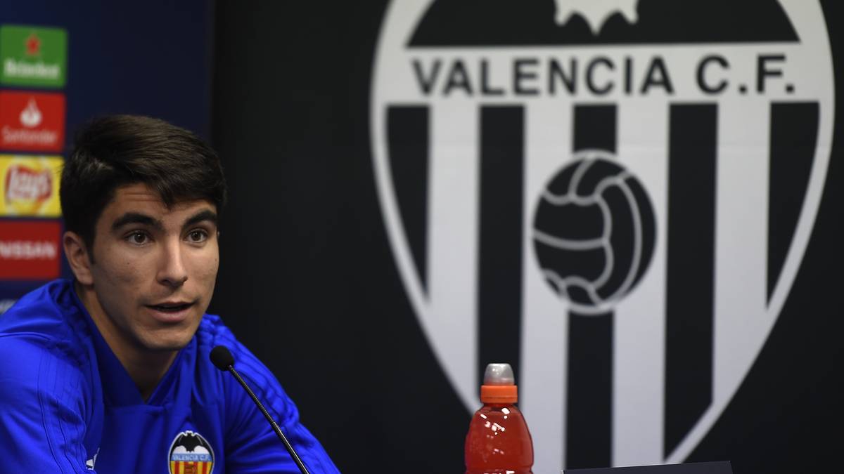 FC VALENCIA (Platz 12): Der erste spanische Verein in diesem Ranking kommt aus Valencia. Der Klub um Jungstar Carlos Soler geht mit einem Minus von 213 Millionen Euro aus dem Finanzjahr 2017 hervor