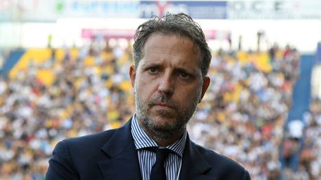 Nach dem geplatzten Transfer von Bacelonas Luis Suárez muss sich Juventus Turin wegen Betrugsvorwürfen verantworten. 