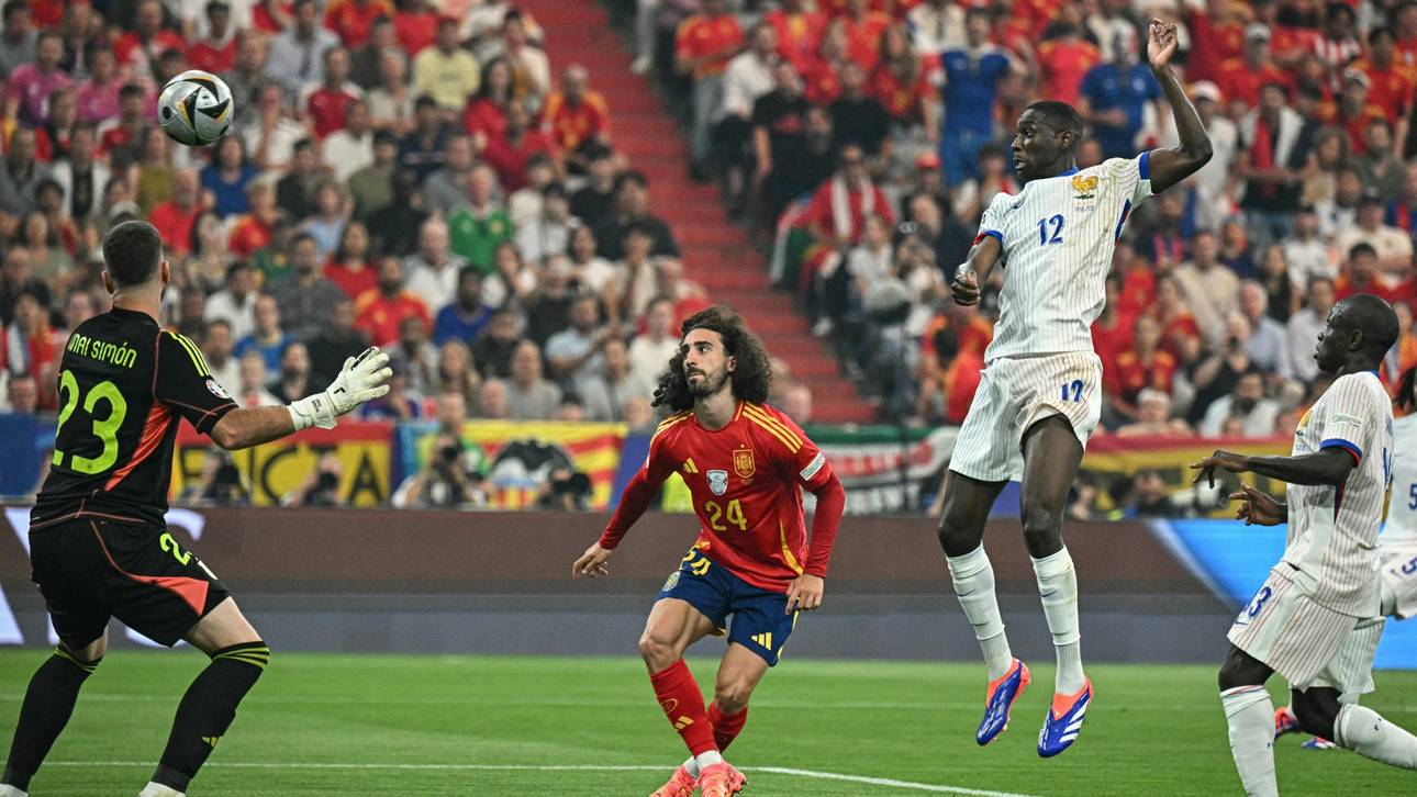 Pfiffe und Buhrufe gegen Spaniens Cucurella