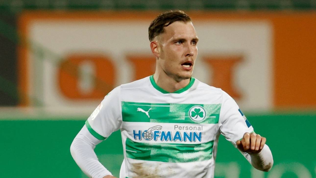 2:2 nach 0:2: Fürth kämpft sich auf Rang zwei