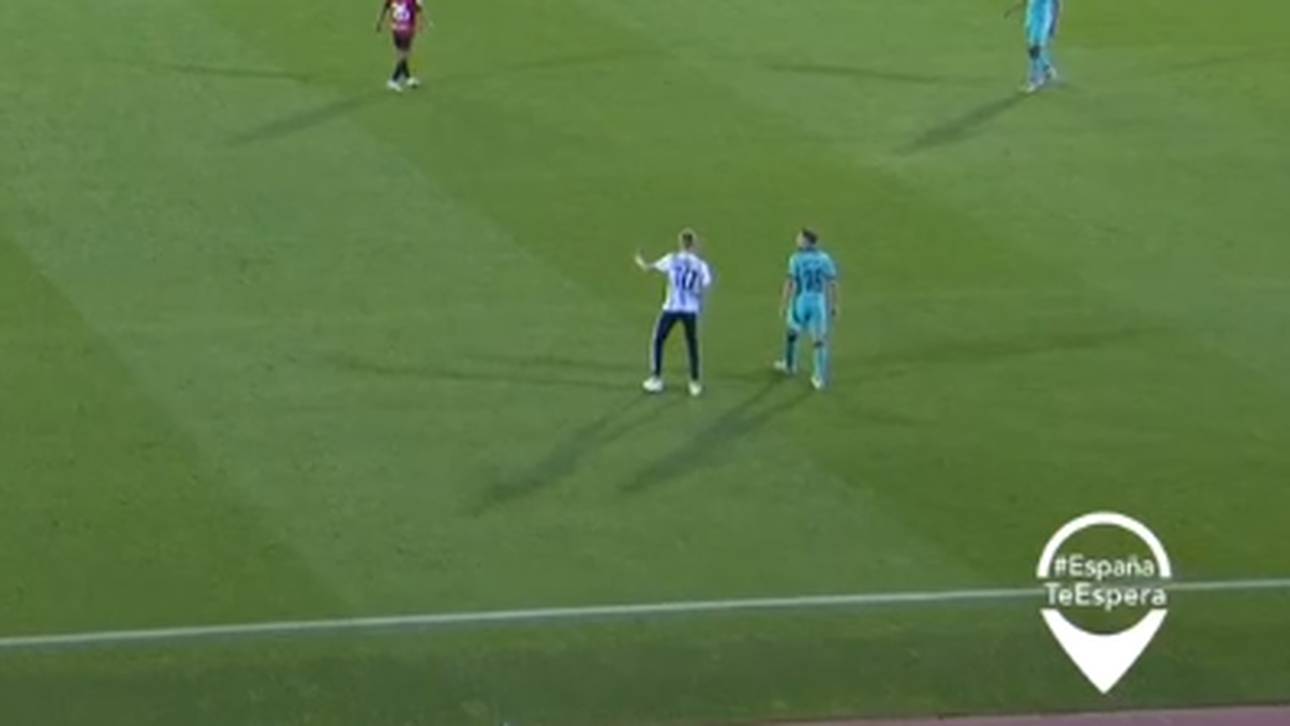 Flitzer spricht nach Barca-Geisterspiel