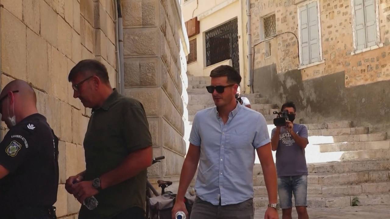 Machester Uniteds Kapitän Harry Maguire wieder frei