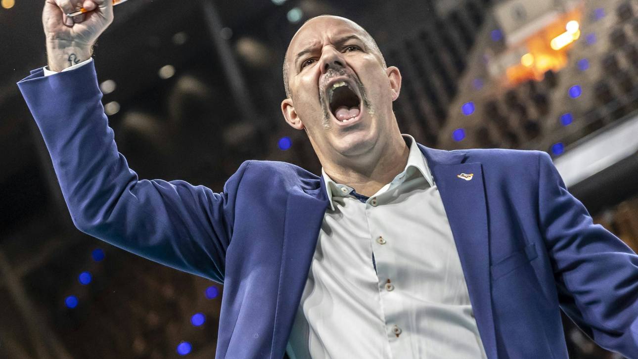 Meister verlängert mit Erfolgstrainer