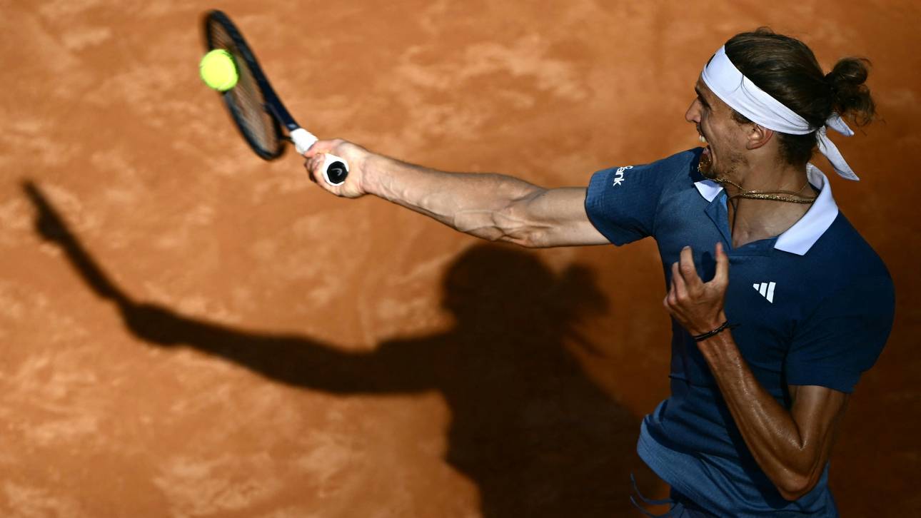 Zverev trotzt Schrecksekunde