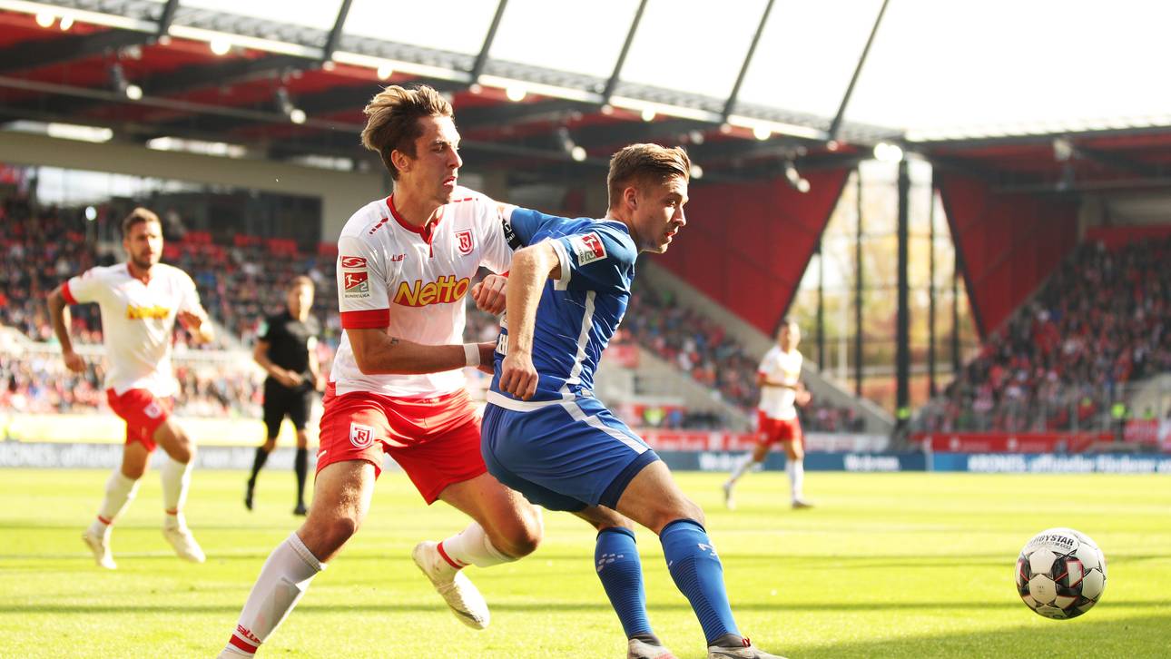 Regensburg büßt Punkte ein