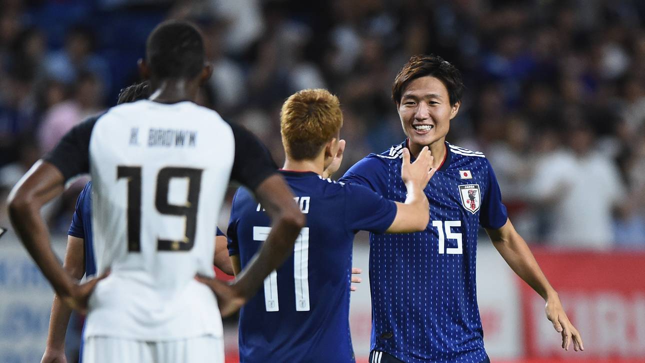 Japan schlägt Costa Rica klar