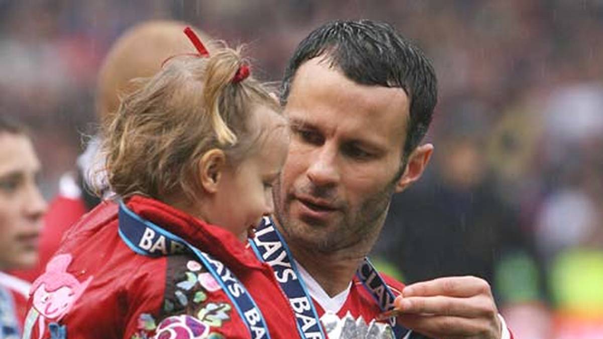 Ganz stolz auf den Papa: Ryan Giggs und seine Tochter Liberty Beau