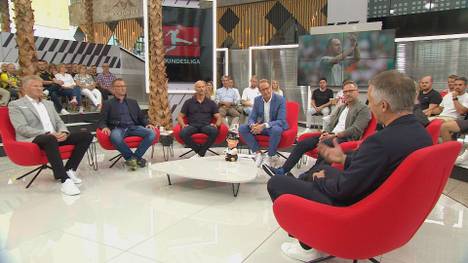 Werder Bremen ist nach einem Jahr in der 2. Liga zurück in der Bundesliga. In den ersten Spielen begeisterte die Mannschaft von Ole Werner die Fußballwelt und macht Lust auf mehr. 